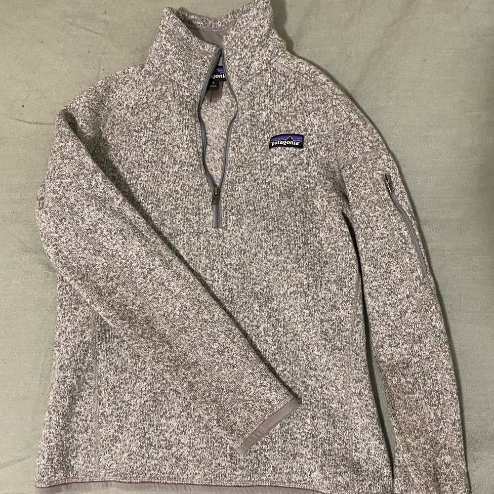 Gray Patagonia Quarterzip